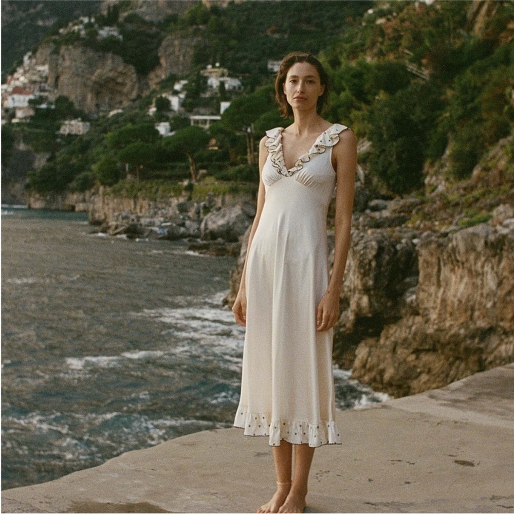 Doen silk dress - Picture 1 of 10